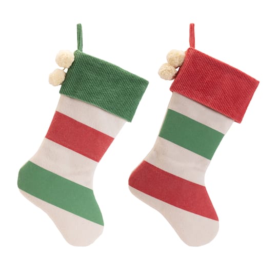 94929DS 19 in. Wool & Acrylic Stocking, White, Green & Red - Set of 2